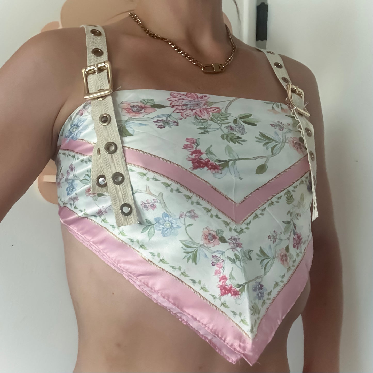 Floral Scarf Buckle Crop Top